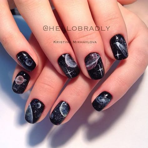 Alternative Nails, Nails For Sale, Planet Nails, Galaxy Nail Art, City Nails, Space Nails, Sky Nails, Art Deco Nails, Hello Nails