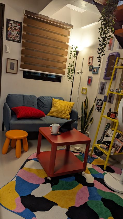 interior design small apartment maximalist funky interior primary colors Funky Interior, Maximalist Decor, Small Apartment, Small Apartments, Vibrant Colors, Apartment, Color, Small Flats