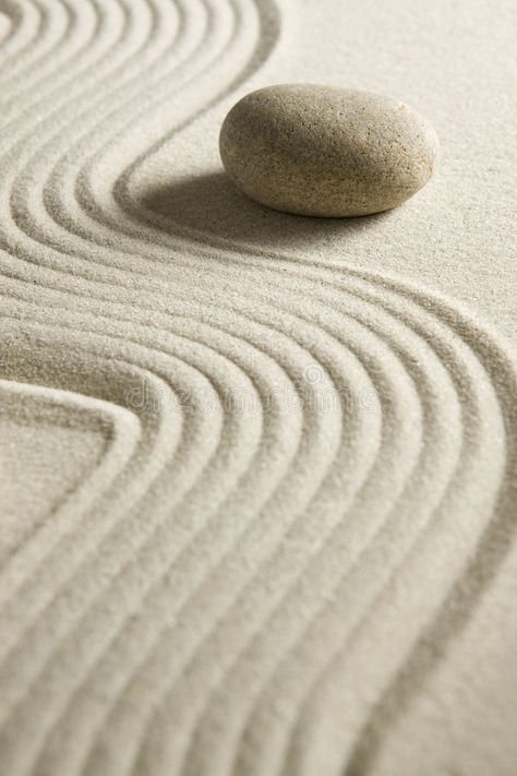 Zen stone. Stone on raked sand Zen Art Inspiration, Photo Zen, Sand Garden, Japanese Zen Garden, Japan Garden, Japanese Zen, Zen Buddhism, Stone Garden, Inspiration Photography