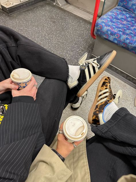 His And Hers Aesthetic, Couple Fashion Aesthetic, His And Her Shoes, Shoe Pics Aesthetic, Couple Style Fashion Outfits, Fashion Couple Aesthetic, Couple Outfit Aesthetic, His Aesthetic, Vogue New York