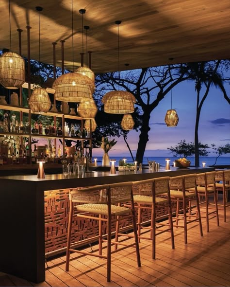 Tikki Bar, Papagayo Costa Rica, Costa Rica Resorts, Restaurant Design Inspiration, Dream Bars, Four Seasons Resort, Outdoor Cafe, Costa Rican, Pool Bar