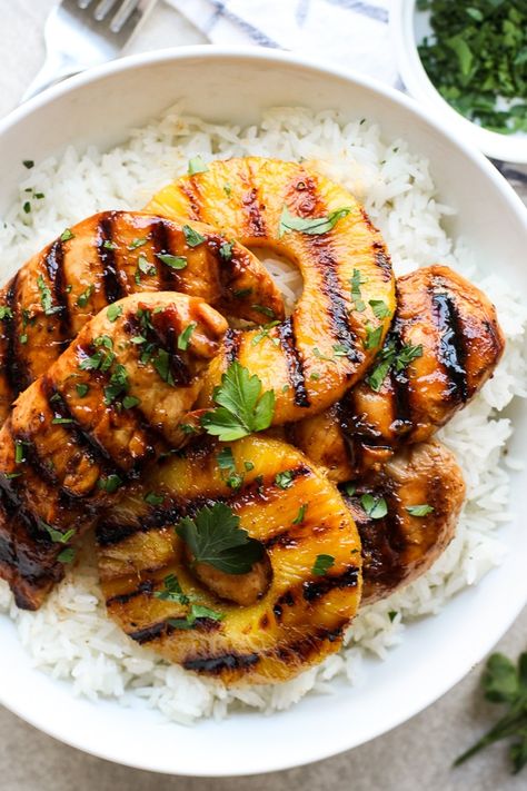 Hawaiian Chicken with Coconut Rice - Easy and delicious tropical-inspired rice bowl dinner meal! Grilled or pan-fried chicken tenders marinated in soy and pineapple juice, combined with coconut rice and grilled fresh pineapple. Perfect for leftovers or meal prep. #chicken #tenders #pineapple #soysauce #coconutrice #coconut #tropical #ricebowl #dinner #easydinner #hawaiianchicken #grilling #recipe #joyousapron Rice Bowl Dinner, Pan Fried Chicken Tenders, Chicken With Coconut Rice, Meal Prep Chicken, Hawaiian Chicken Recipes, Coconut Rice Recipe, Fried Chicken Tenders, Hawaiian Chicken, Fresh Pineapple