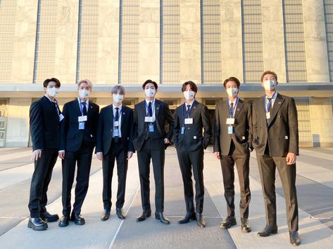 United Nations General Assembly, Bts Group Photos, Bulletproof Boy Scouts, Bts Group, Album Bts, Boy Scouts, Bts Bangtan Boy, Foto Bts, Bts Photo