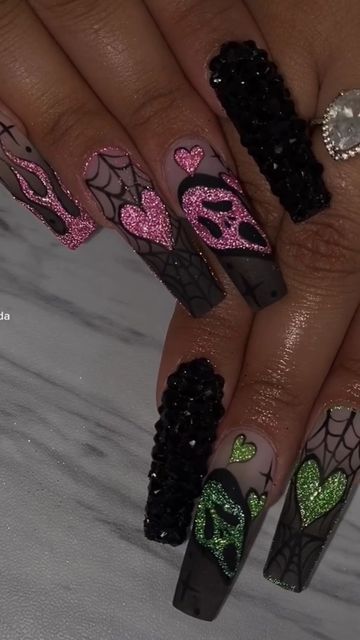 Riya's Nails 🇰🇭 on Instagram: "#Repost @nailsbysavenda Cute Halloween 👻 💚💕 Using @riyathai87 @shopriyaproducts “R21” + “RG02” #nails #nalis💅 #nailsofinstagram #ootd #halloweennails #bling #acrylic #riyasnailsalon #clevelandnailtech #gelpolish #reflectivegel #spooky" Pink Glittery Halloween Nails, Spooky Holographic Nails, Scream Halloween Nails Acrylic, Halloween Nails With Bling, Nail Ideas Spooky, Boujee Halloween Nails, Halloween Barbie Nails, Pink Black Halloween Nails, Hot Halloween Nails