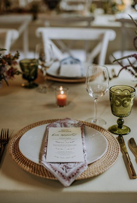 Rattan chargers, textured glassware, and printed napkins came together to create a unqiue yet tasteful tablescape. Woven Chargers Table Settings Wedding, Textured Glassware, Table Chargers, Woven Charger, Rattan Charger, Place Card Table Wedding, Table Setting Inspiration, New England Wedding, Destination Wedding Mexico