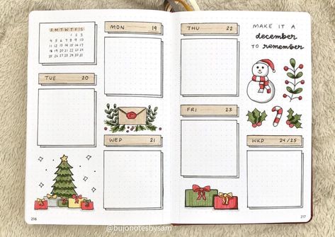 December Bujo Theme Christmas, December Bujo Weekly Spread, Bujo Christmas Theme, December Weekly Spread Bullet Journal, Bullet Journal Noel, December Bujo Theme, December Planner Ideas, Christmas Weekly Spread, December Bullet Journal Weekly