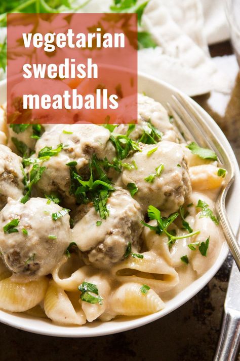 Swedish Meatball Sauce Recipe, Vegetarian Swedish Meatballs, Vegan Swedish Meatballs, Dairy Free Sauces, Vegetarian Meatballs, Dinner Vegetarian, Dairy Free Pasta, Vegan Meatballs, Vegan Entree