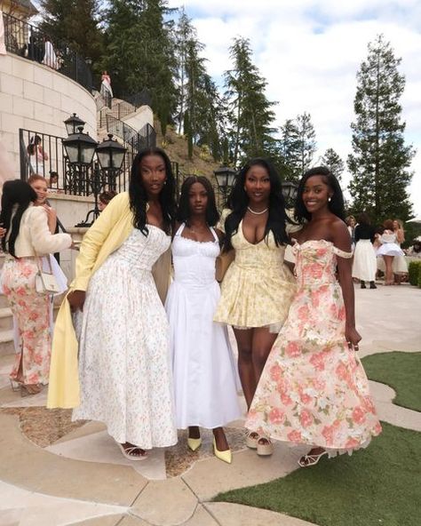 Fashion • Instagram Tea Party Outfit Black And White, Fancy Tea Party Aesthetic, Garden Party Outfit Black Women, Tea Party Outfit Black Women, Garden Theme Outfit, Spring Garden Party Outfit, Tea Party Black Women, Bridal Partea, English Tea Party Outfit