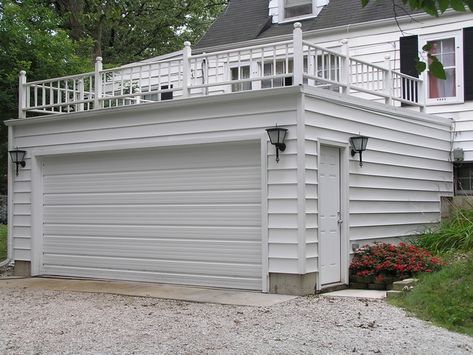 Flat Garage Roof Ideas, Flat Roof Garage Ideas, Tesla Garage, Flat Roof Deck, Flat Roof Garage, Beach House Deck, Garage Redo, Craftsman Remodel, Garage Extension