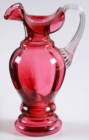 Fenton Vases, Cranberry Glassware, Cranberry Glass Vase, Fenton Glassware, Old Vases, Glass Ware, Fairy Crafts, Blown Glass Art, Crystal Glasses