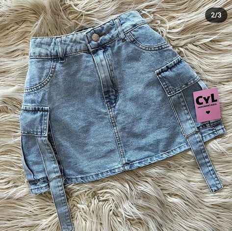 Fit Jeans Diy, Denim Diy Clothes, Street Style Outfits Casual, Outfits Gorditas, Cargo Outfit, Mobile Network, Broadband Internet, Tiktok Outfits, Denim Skirt Women