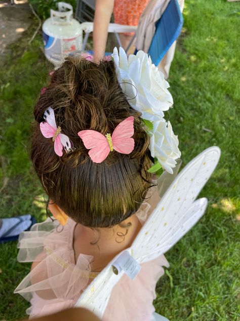 Hairstyles With Butterflies, Fairy Hairstyle, Toddler Hairstyles, The Bun, Fairy Hair, Bun Tutorial, Flower Girl Hairstyles, Cute Fairy, Fairy Princess