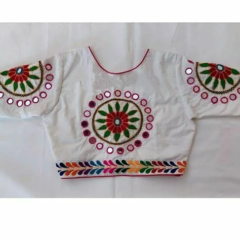 Rabari Embroidery Blouse, Gamthi Work Blouses, Rabari Work Blouse, Bavariya Work, Handwork Blouse, Mirror Work Blouse Design, Kutch Work Designs, Navratri Dress, Mirror Work Blouse