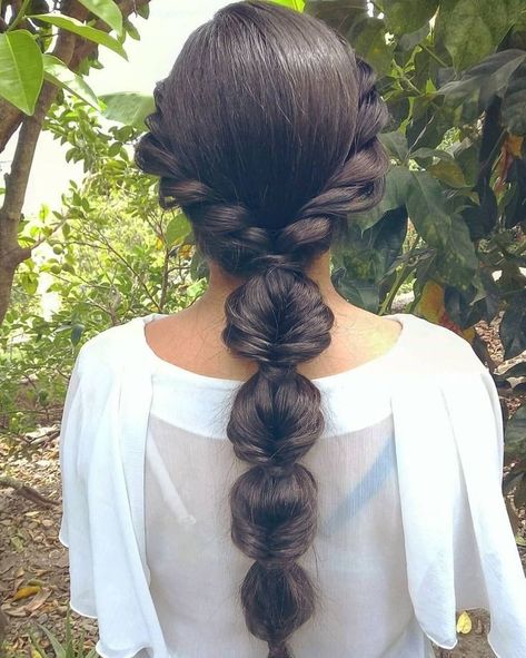 Jasmine Hair, Hair Style On Saree, Long Hair Wedding Styles, Hair Stylies, Hair Up Styles, Hairdo For Long Hair, Easy Hairstyles For Long Hair, Twist Braids, Aesthetic Hair