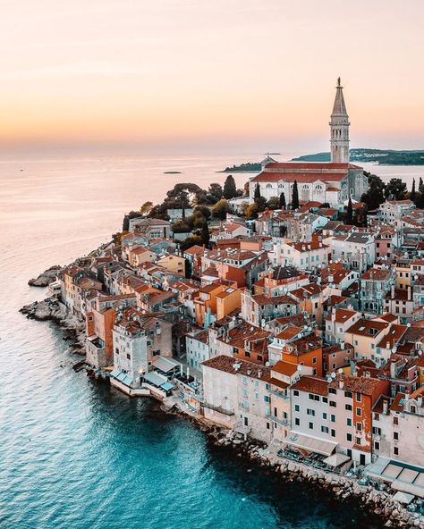 Why Rovinj is one of the best cities to visit in Croatia? What makes this town in Istria so special? What are the best 10 things to see in Rovinj? Dominic Cooper, Travel Croatia, Europe 2023, Croatia Travel, Dubrovnik, Travel Europe, Travel Inspo, Pretty Places, Aerial View