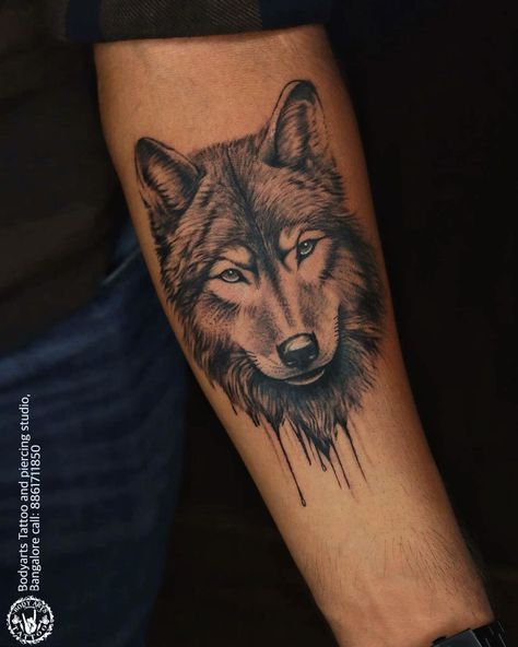 Wolf Tattoo Realism, Small Wolf Tattoo Men, Wolf Tattoo Design Men Arm, Wolf Mom Tattoo, Realistic Wolf Tattoo Design, Wolf Head Tattoo Design, Wolf Arm Tattoo, Men Wolf Tattoo, Realistic Wolf Tattoo