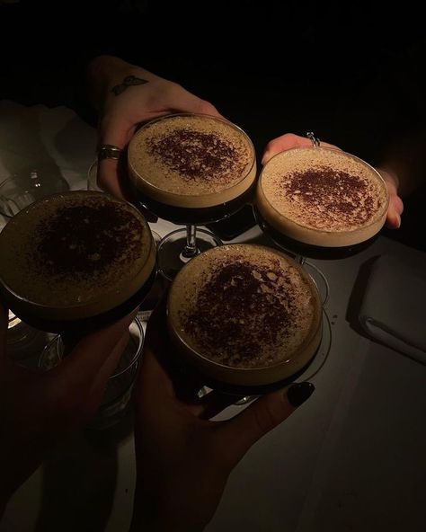 @lisamottl on instagram Martini Aesthetic, Jazz Bar, Chocolate Girls, Pretty Drinks, Jazz Club, Espresso Martini, Mocha Brown, Chocolate Baking, Brown Aesthetic