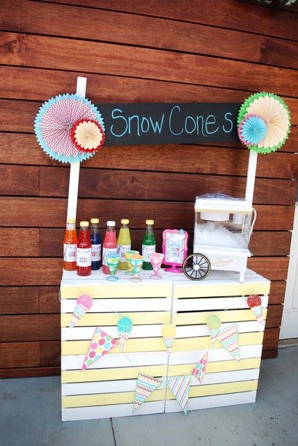 Snow Cone Summer Party!  See more party ideas at CatchMyParty.com! Summer Party Ideas, Pool Party Kids, Splash Party, Luau Birthday Party, Fiesta Tropical, Pool Birthday, Snow Cone, Luau Birthday, 13th Birthday Parties