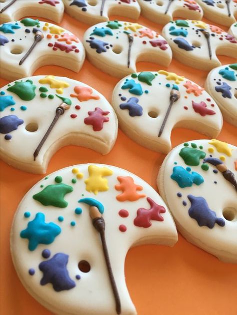 Art Palette Cookies, Paint Palette Cookies, Art Theme Cookies, Pop Art Cookies, Art Themed Cookies, Art Themed Cupcakes, Cake For Painter Artists, Art Themed Cake, Artist Theme Cake