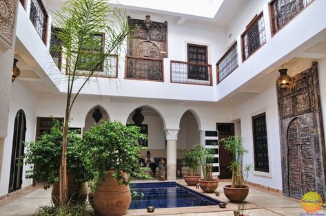 Marrakesh. As Exotic As You Picture It - Go Visit! Post & Podcast - Nextbiteoflife Marrakech Riad, Mediterranean Patio, Moroccan Riad, Indoor Courtyard, Hacienda Homes, Riad Marrakech, Courtyard Ideas, Hacienda Style Homes, Mexico House