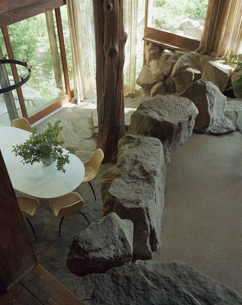 Iconic Architecture, Russel Wright, Rock House, Cob House, House On The Rock, Organic Architecture, Nagasaki, Artist House, Casas De Ensueño