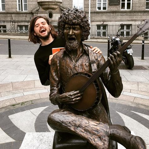 “On Grafton Street in November, We tripped lightly along the ledge Of a deep ravine where can be seen The worst of passions pledged. The… Winston Marshall, Banjo Tabs, Grafton Street, Mumford And Sons, The Ledge, Mumford & Sons, Songs To Sing, In November, Banjo