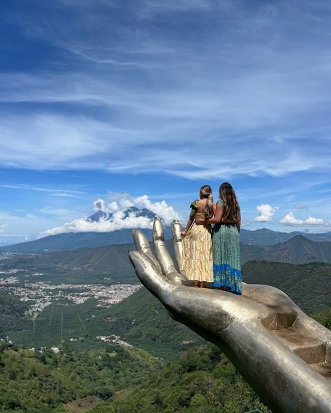 Little bit of sunshine in GUA 🫴🏼🌞🌼🍋 Antigua | Antigua Guatemala | Altamira | Guatemala travel | visit Guatemala Antigua Aesthetic, Antigua Guatemala Outfit, Guatemalan Culture Aesthetic, Guatemala Culture Aesthetic, Guatemala Travel Guide, Travel Guatemala, Antigua Guatemala Aesthetic, Things To Do In Antigua Guatemala, Hand Statue