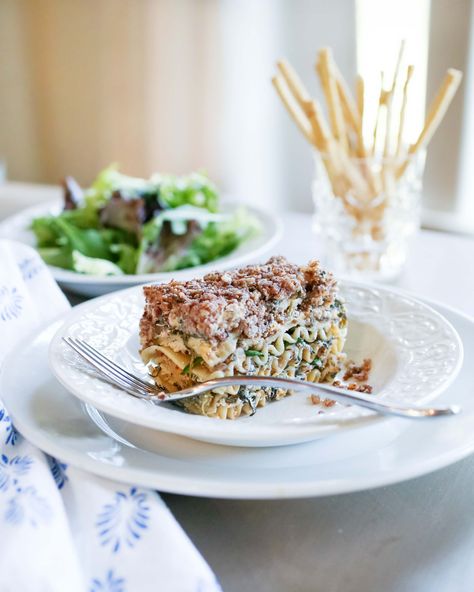 Chicken Florentine Lasagna photo by Susan Scarborough Pecan Lasagna, Lasagna Florentine, Florentine Lasagna, Chicken Spinach Lasagna, Julia Reed, Go To Recipes, Pecan Cobbler, Chicken Florentine, Pecan Chicken