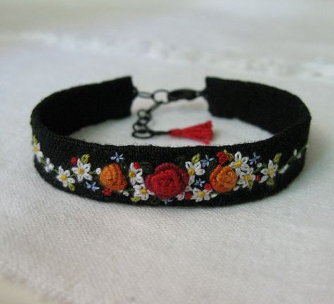 Embroidered Bracelet, Embroidery Bracelets, Fabric Bracelets, Fiber Jewelry, Textile Fiber Art, Textile Jewelry, Embroidery Jewelry, Bijoux Diy, Fabric Jewelry