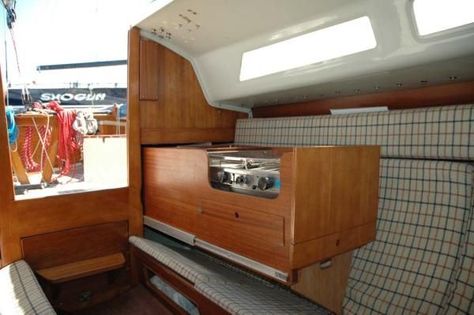 Sailboat Galley, Catalina 22, Trailer Sailer, Sailing Basics, Sailboat Restoration, Boat Organization, Used Sailboats, Boat Interior Design, Boat Galley