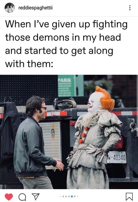 It Memes, Es Pennywise, What Could Have Been, Traveler Master, Horror Movies Funny, Pennywise The Dancing Clown, It The Clown Movie, I'm A Loser, Funny Horror