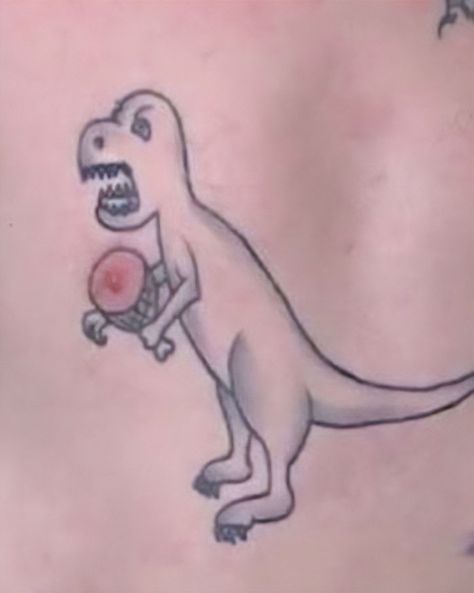 Terrible Tattoos, Funny Tattoo, Simple Tattoos For Guys, Tattoo Themes, Tattoo Fails, Cute Simple Nails, Weird Tattoos, Bad Tattoos, Collar Bone Tattoo