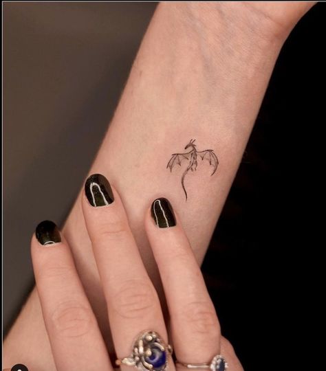 Dragon Tattoo Ideas For Women, Cute Dragon Tattoo, Dragon Tattoo Ideas, Small Dragon Tattoos, Bookish Tattoos, Small Dragon, Dragon Tattoo For Women, Petite Tattoos, Dragon Tattoos