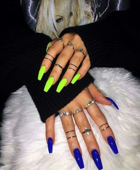 Bright Manicure, Bright Acrylic Nails, Different Color Nails, Lilac Hair, Colored Acrylic Nails, Grunge Nails, Color Nails, Blue Nail, Manicure Ideas