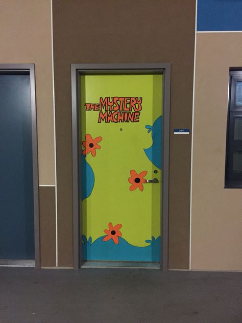 College dorm door decorations  - The Mystery Machine (Scooby Doo) College Dorm Door, Painted Bedroom Doors, Halloween Dorm, Door Decorations College, Christmas Dorm, Monster Door, Dorm Door Decorations, Dorm Room Doors, Dorm Door