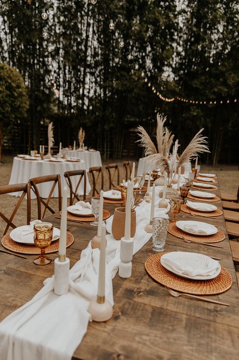 Rattan Charger - Echo Event Rentals Rattan Bridal Shower Decor, Rattan Charger Plates Wedding, Wicker Charger Wedding, Rattan Charger Wedding, Rattan Chargers Table Setting, Boho Plates, Wedding Plate Setting, Rattan Charger Plate, Charger Plates Wedding