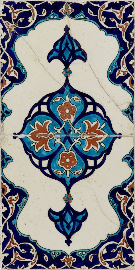 A PAIR OF RARE AND FINE IZNIK TILES, OTTOMAN TURKEY, 16TH CENTURY Turkey Culture, Islamic Tiles, Iznik Tile, Tile Design Pattern, Turkish Tile, Turkish Tiles, Turkish Pattern, Arabesque Pattern, Textile Prints Design