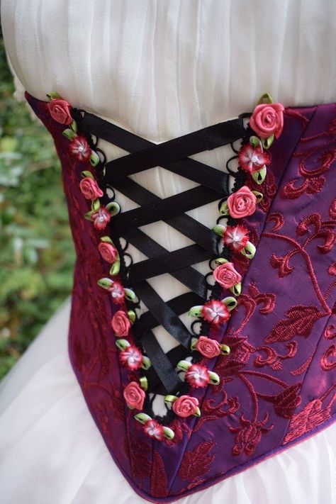 Fantasy Style Fitted Corset For Halloween, Cosplay Corset For Fantasy Events, Rose Corset, Fitted Fantasy Corset-style Costume, Luxury Medieval Corset With Historical Design, Fabric Tutu, Corsets, Corset Fashion, Ballet Costumes