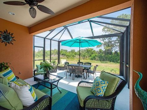 Lanai Screen Ideas, Florida Lanai Ideas Screened Porches, Lanai Extension Ideas Florida, Screened Lanai With Hot Tub, Lanai Furniture Ideas Florida, Covered Lanai Ideas, Florida Screened Patio Ideas, Outdoor Lanai Ideas, Lanai Makeover