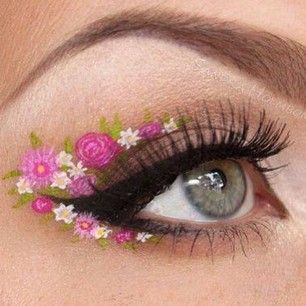 This bouquet of pretty spring flowers. | 16 Crazy-Awesome Examples Of Eyeshadow Art Fantasy Make-up, Make Up Designs, Makeup Materials, Flower Makeup, Smink Inspiration, Unique Makeup, Fairy Makeup, Beauty Make-up, Creative Eye Makeup