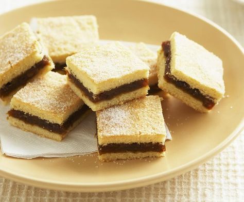 Date Slice, Sweet Slices, Slice Recipes, Cake Slices, Budget Cooking, Biscuits Cookies, Sweet Bar, Baking Desserts, Slices Recipes