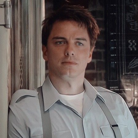 Captain Jack Harkness Icon, Jack Harkness Aesthetic, Jack Harkness Icon, Torchwood Aesthetic, People In Space, Smash Board, Edward Furlong, Captain Jack Harkness, Jack Harkness