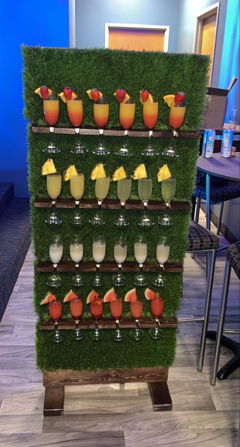 How To Make A Champagne Wall Diy, Champagne Wall Diy, Champagne Wall Ideas, Mimosa Wall, Wedding Champagne Bar, Christmas Luau, Portable Bars, Candy Wall, Bar Mobile