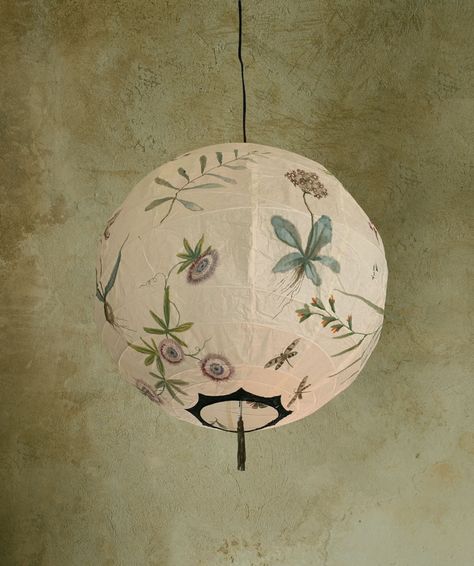 Charlap Hyman & Herrero | Flora Lantern Floral Paper Lanterns, Painted Paper Lampshade, Paper Lantern Chandelier Diy, Paper Lanterns Aesthetic, Paper Lantern Pattern, Painted Lanterns, Japanese Paper Lanterns, Bedroom Murals, Diy Lanterns