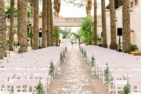 Wedding Venues Arizona, Arizona Wedding Venues, Wedgewood Wedding, Garden Wedding Venue, Phoenix Wedding, Luxury Wedding Photography, Inexpensive Wedding Venues, Affordable Wedding Venues, La Wedding