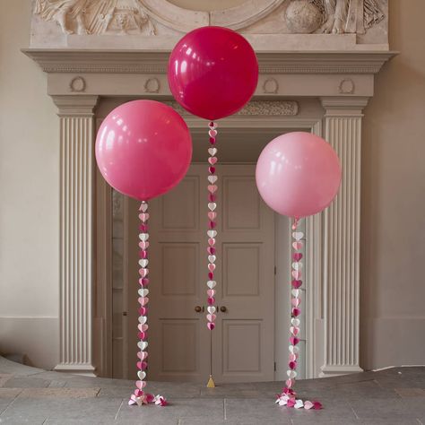 Shades Of Pink Giant Heart Tail Balloon Balloon Board, Giant Balloon, Bubblegum Balloons, Balloon Tassel, Colourful Wedding, Balloon Display, Personalized Balloons, Metallic Balloons, Balloon Arrangements