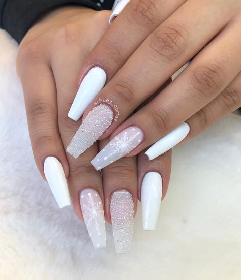 Celebrate the turn of fall to winter with these snowy white nail designs. Unghie Nail Art, Winter Nails Acrylic, White Acrylic Nails, Pointed Nails, Christmas Nails Acrylic, Unique Acrylic Nails, Winter Nail Designs, Acrylic Nails Coffin, Xmas Nails