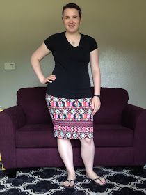 bybmg: How I Style It: Basic Tee Skirt Styling, Making Outfits, Cassie Skirt, Lularoe Cassie, Link Up, Basic Tee, What I Wore, Skirt Fashion, Floral Skirt