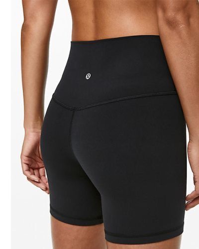 Lulu Align Shorts, Lululemon Spandex Shorts, Lulu Lemon Biker Shorts, Lulu Biker Shorts, Chic Sweatpants Outfit, Workout Outfits Aesthetic, Lululemon Align Shorts, Lululemon Biker Shorts, Outfit Sporty