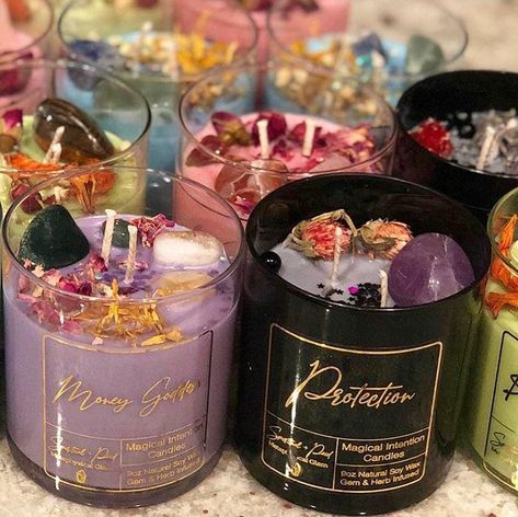 😍😍 @spiritualandpaid has some of the most amazing high vibe manifestation candles! . I love the Good Vibes Only Candle 💙 What’s your… | Instagram Manifestation Candles, Gem Candles, Glam Candles, Candle Logo Design, Candy Candle, Quotes Mind, Homemade Scented Candles, Witch Candles, Candles Photography